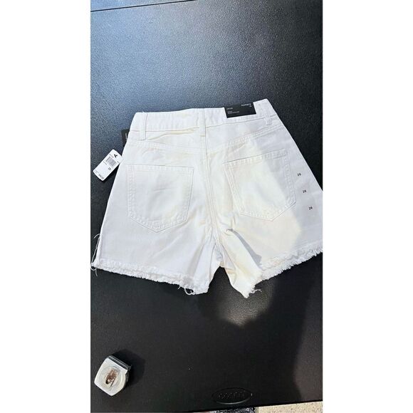 Numero Womens Frayed Hem High Rise  Relaxed Cut-Off Shorts White Sz 26 NWT P1-30 - Picture 9 of 13